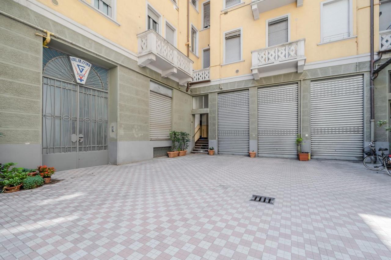 Lovely In Milano-porta Romana W/ Balcony * Milano