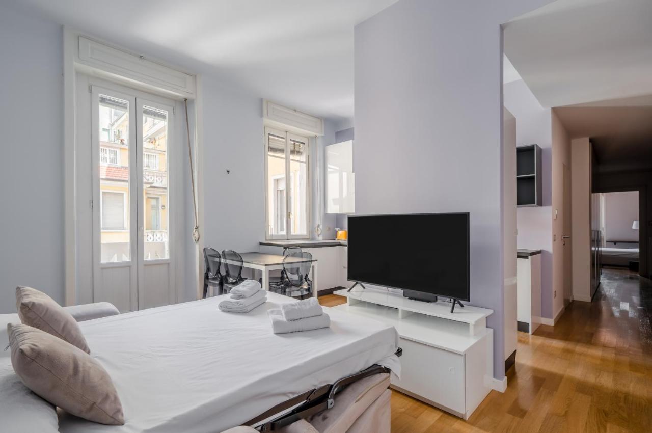 Appartamento Lovely In Milano-porta Romana W/ Balcony *